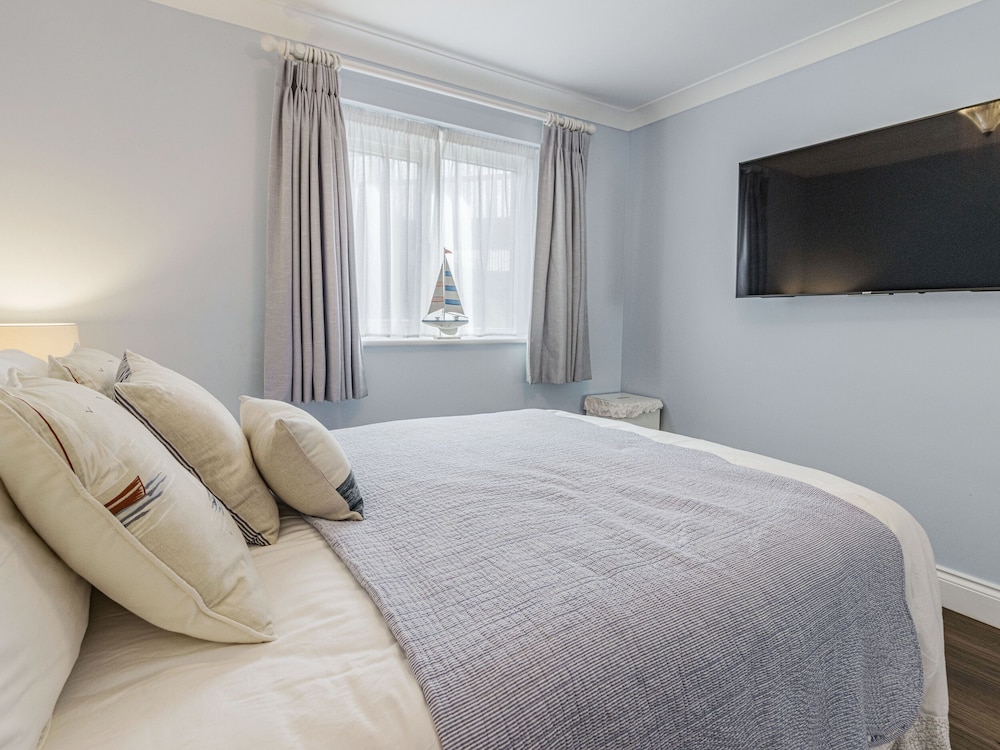 Apartment 18, Burgh Island Causeway