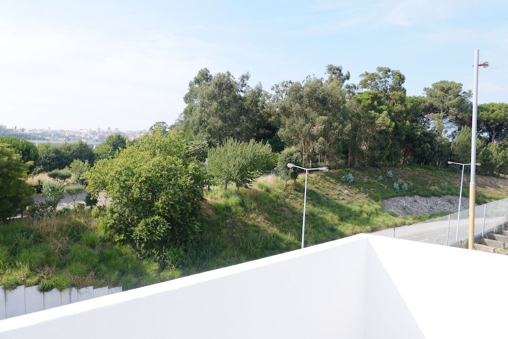 Elba Suites Gaia-Porto view 2