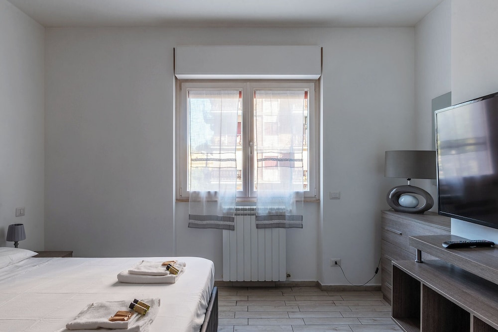 JOIVY Flat with access to central Rome