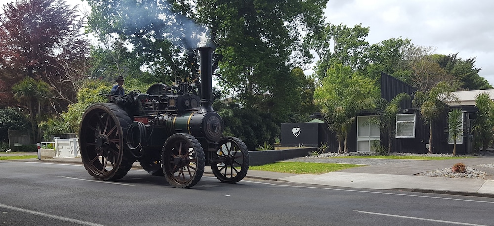 A bit of New York in Whanganui HOME STAY