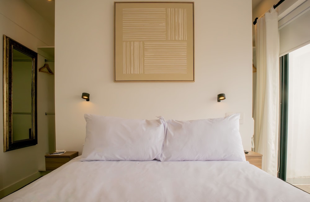 w Stunning 1BR in Miraflores