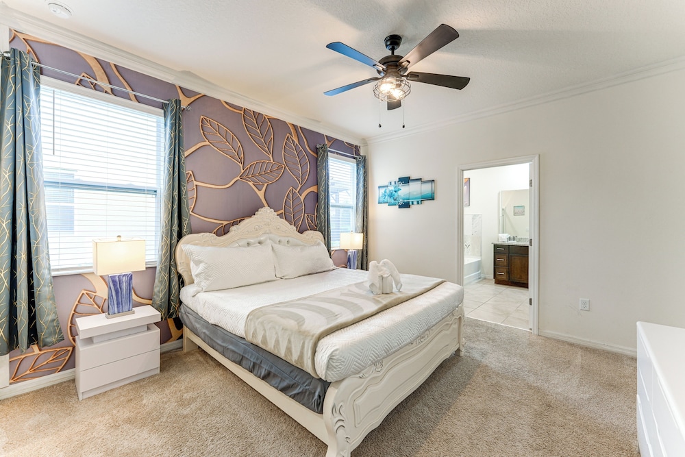 10 Mi to Disney World: Oasis w/ Resort Amenities!