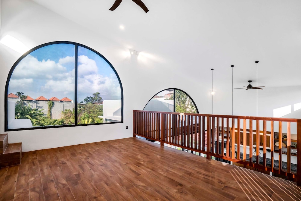 Casa Copper by Alfred in Bali - Tropical Luxury 3BR Pool Villa in the Heart Canggu