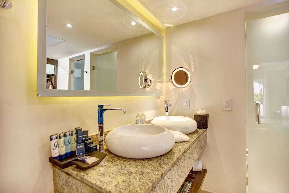 Royalton Hideaway Punta Cana, An Autograph Collection All-Inclusive Resort & Casino – Adults Only photo 90 of 147