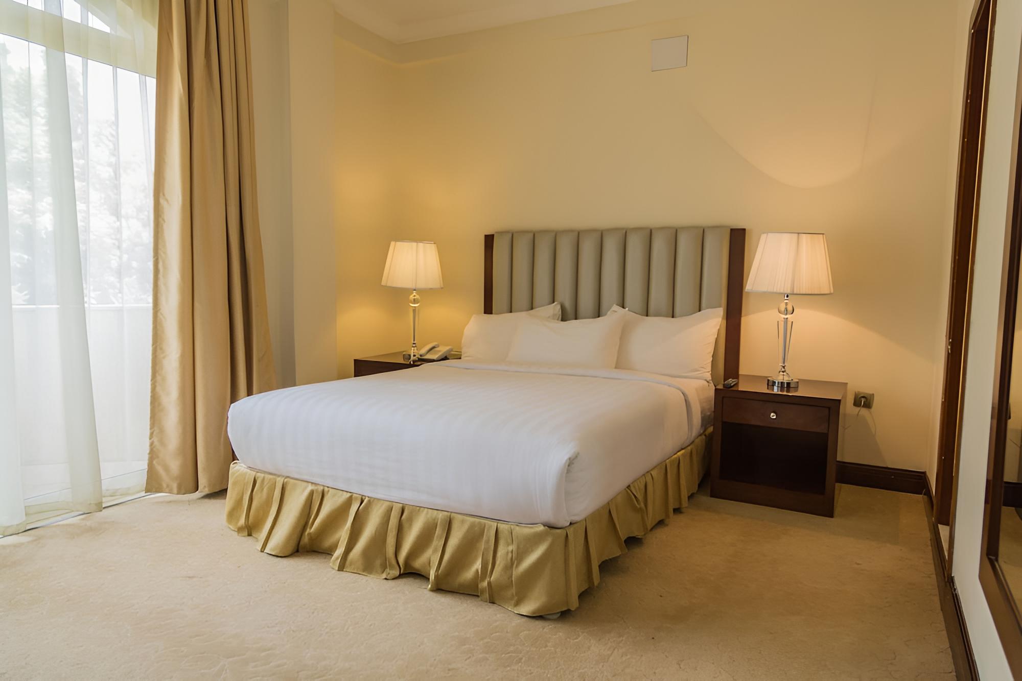 Home Town Addis Hotel