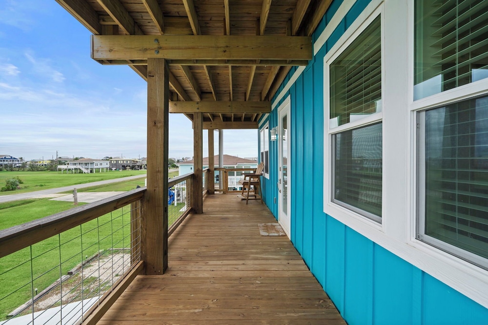 Coral Mountain by Ryson Vacation Rentals