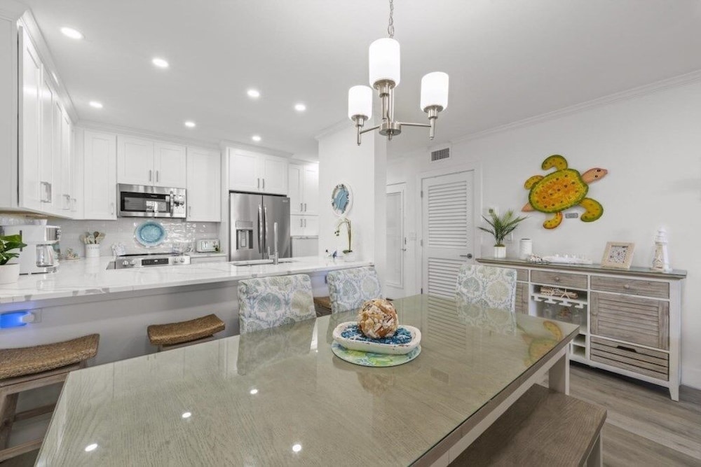 Coquina Beach 2c 2 Bedroom Condo
