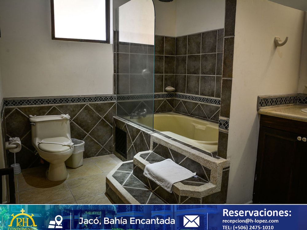 Condominios Rancho Ecuestre Hermanos López