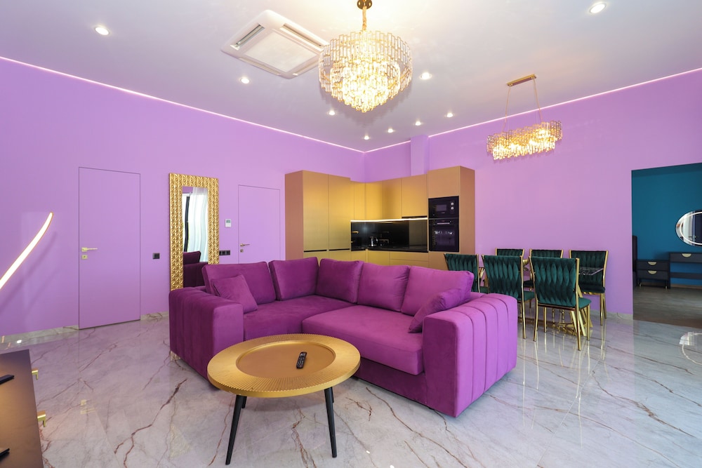 Continent Villas - Villa VIP