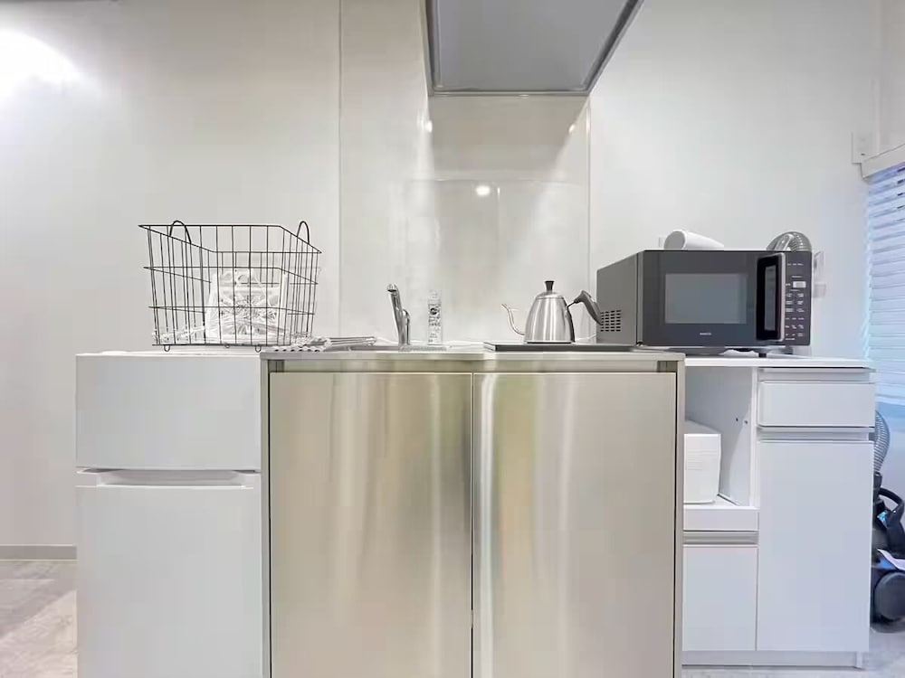 Kuromon Central Self Inn202