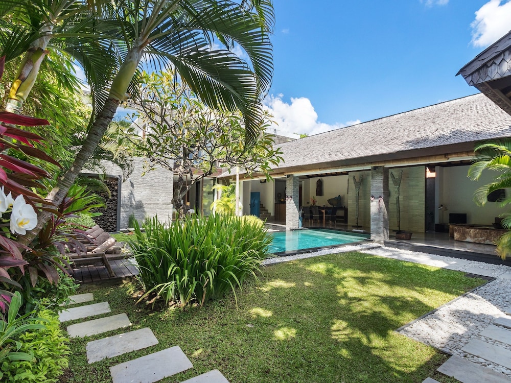 Anjali Villas by Villa Finder