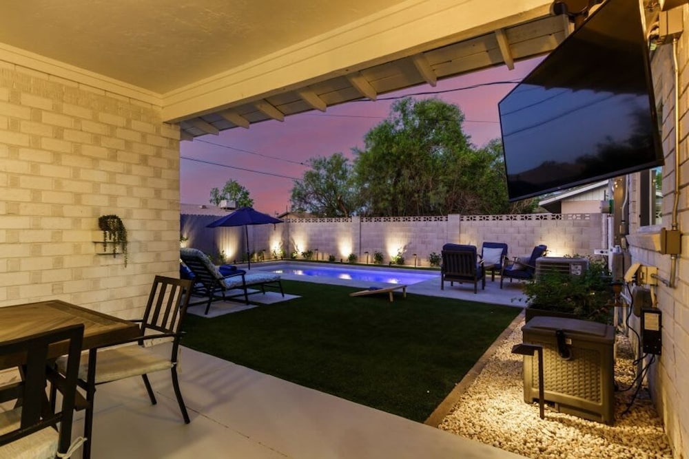 The Crown Azul 2 Masters New Pool Spa Office