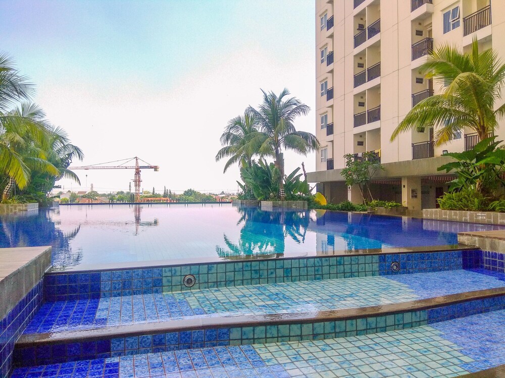Good Studio Room at Cinere Resort Apartment