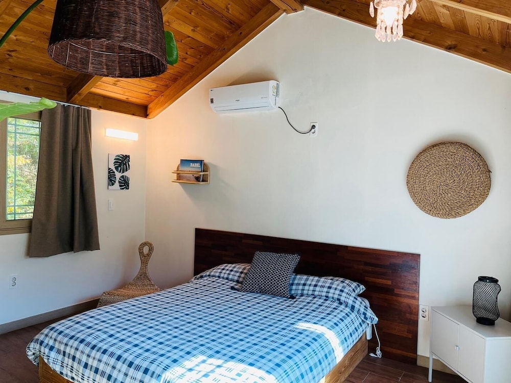 Gapyeong Hutan Pension view 3
