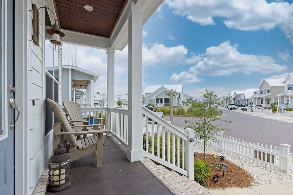 Endless Summer by Southern Vacation Rentals