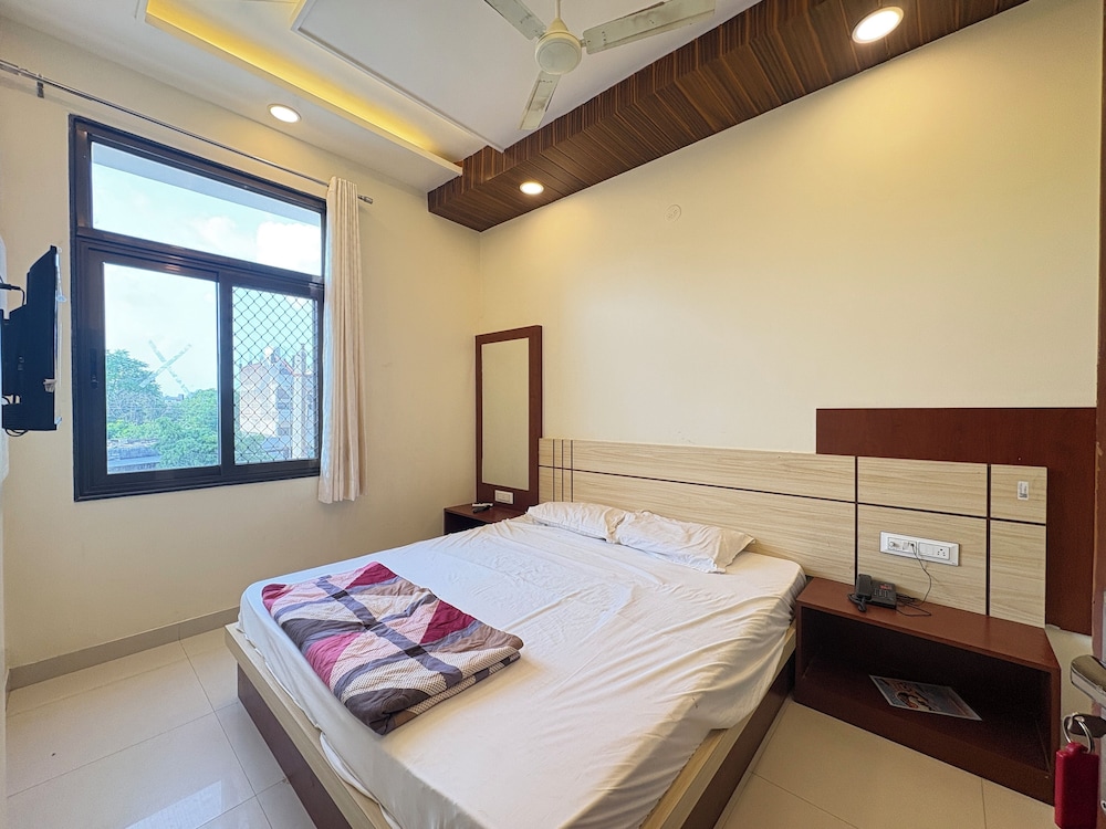 Hotel Shree Shyam alok Khatoo