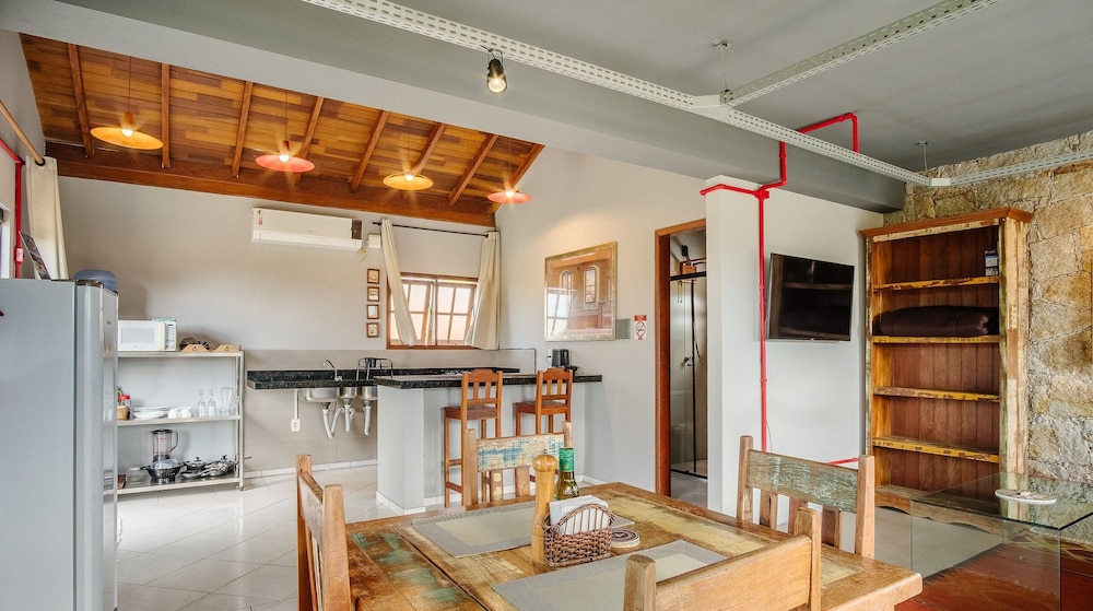 Complete Studios in Imbituba Beach - PRN