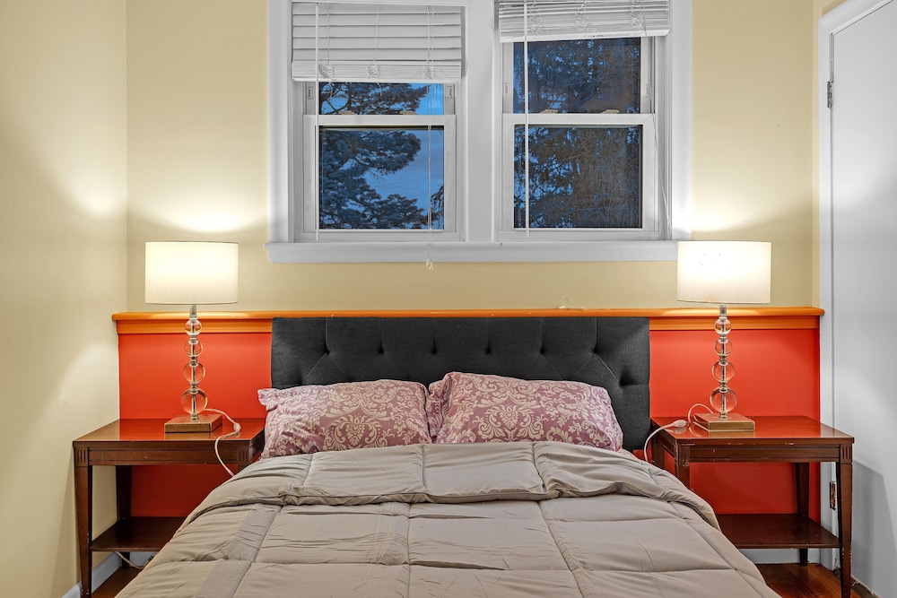 Charming Belmont Condo Near Boston 2 Bedroom Condo