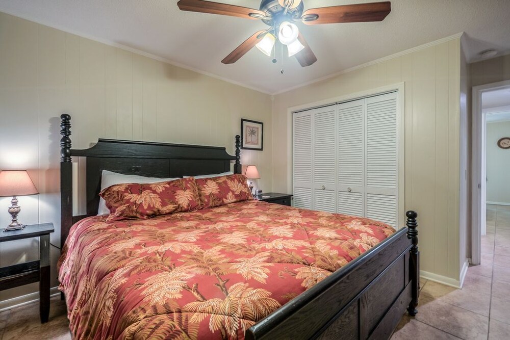 Beaufort Vacations - Oceana Condos at Hilton Head Island - Property Image 4