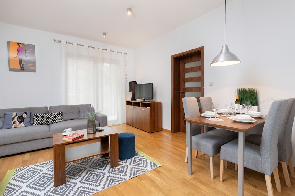 4 Pory Roku Jastrzębia Góra by Renters