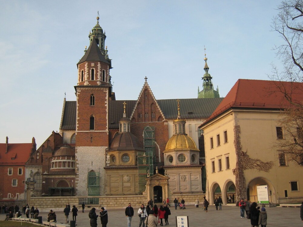 Modern and Cosy Apartment Near Krakow's Old Town view 3