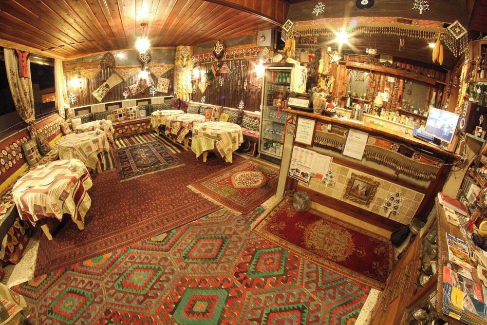 Homeros Pension & Guesthouse