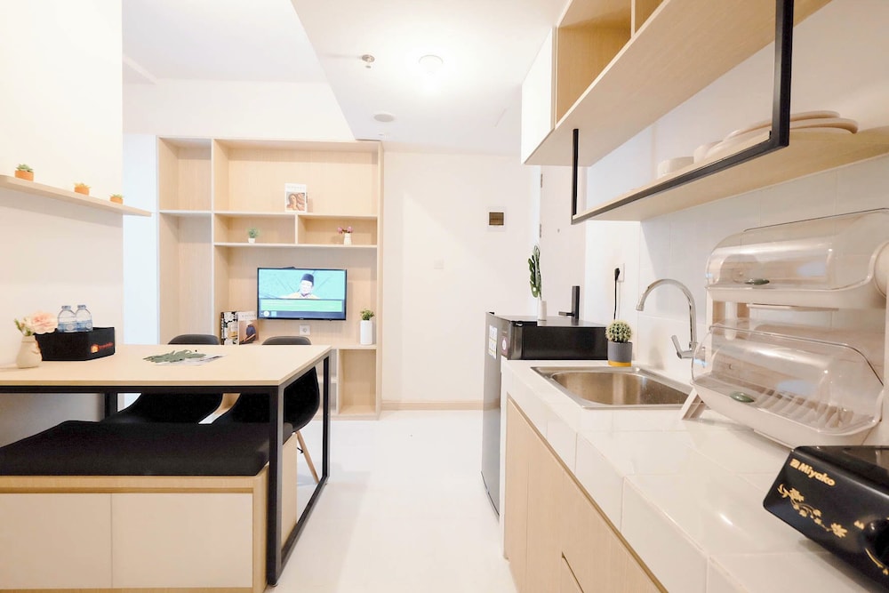 Soft 2Br At Tokyo Riverside Pik 2 Apartment