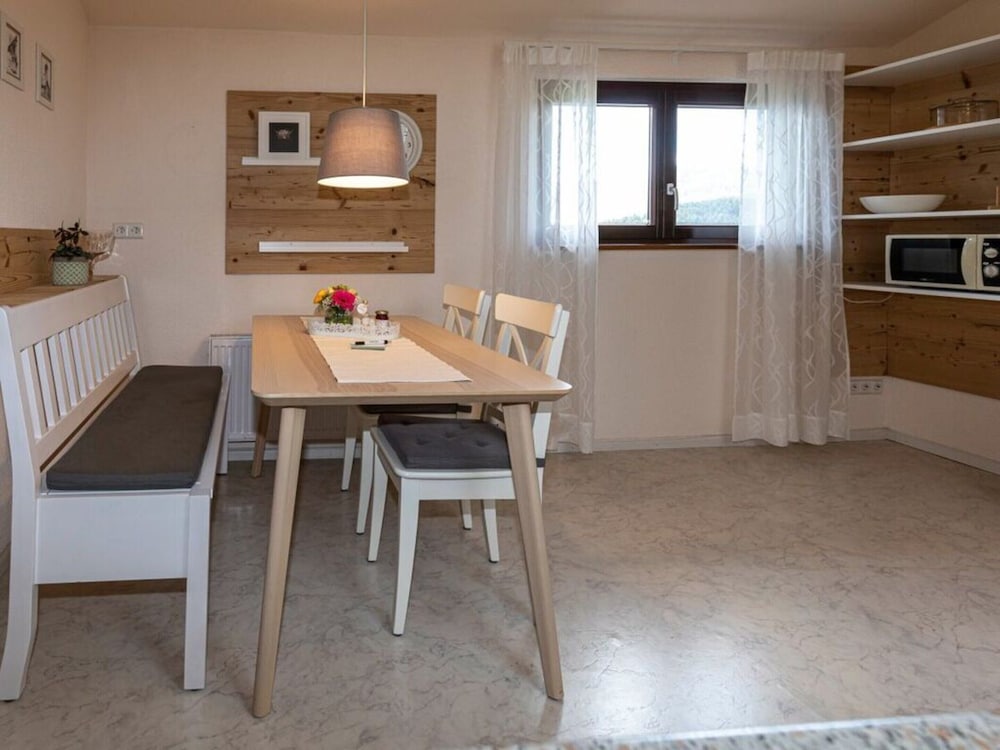 Apartment on the Isenmann Fruit Farm