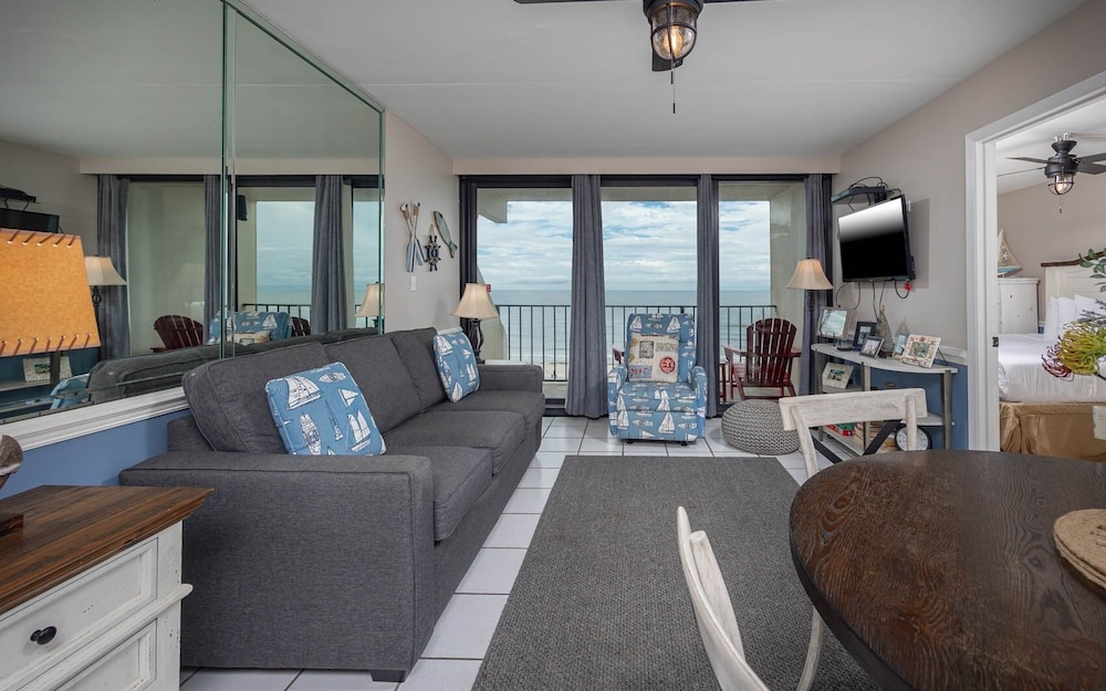Island Winds East 707 2 Bedroom Condo