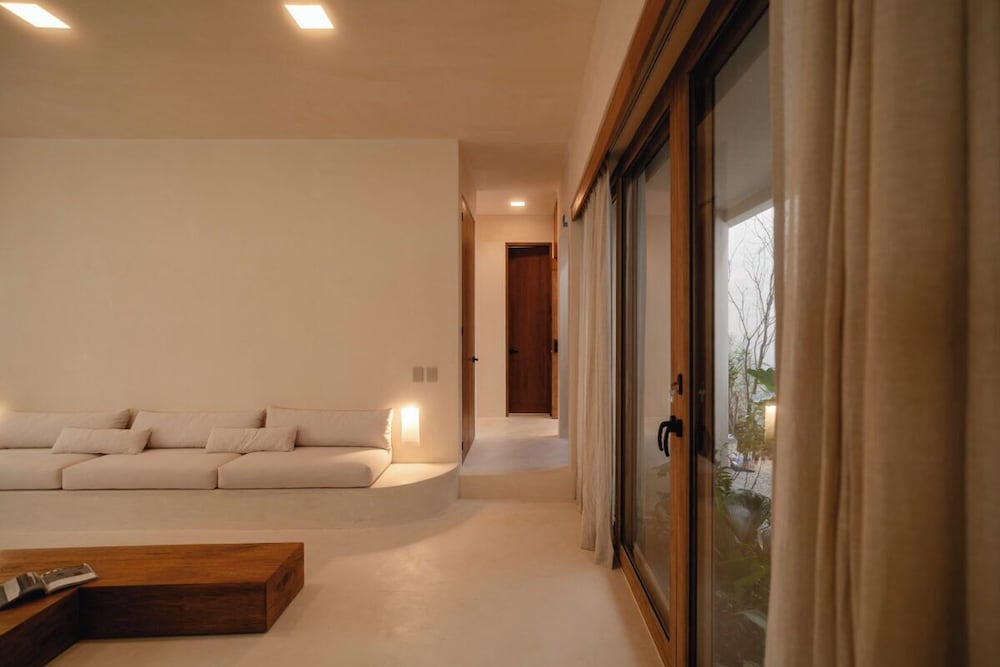 Casa Leela - M11