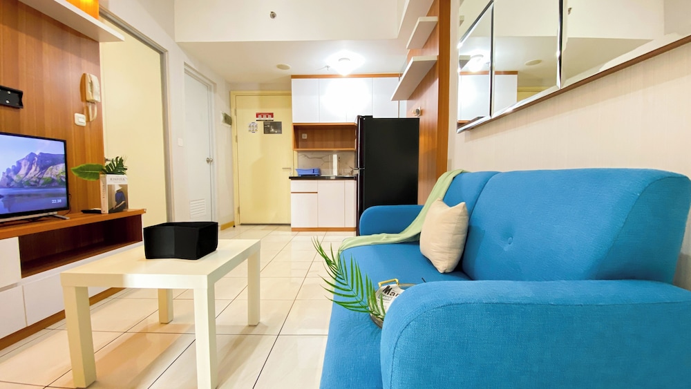 Scenic 2Br Apartment At M-Town Residence