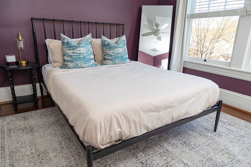 The Winona House - Boutique Hotel Near Downtown