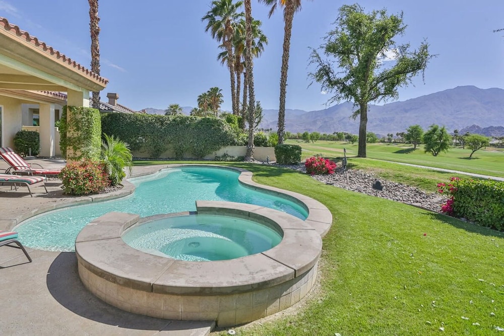 5 Star Rating Oasis Golf Pool Spa 3bed Pga West