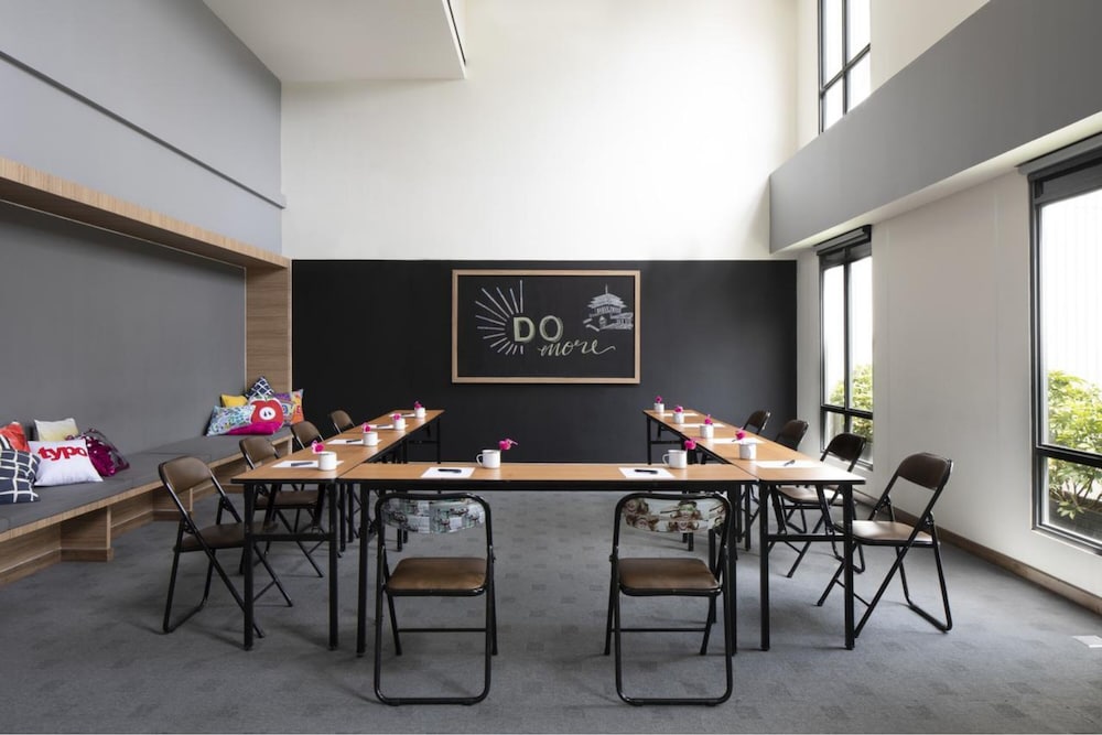 meeting & event spaces