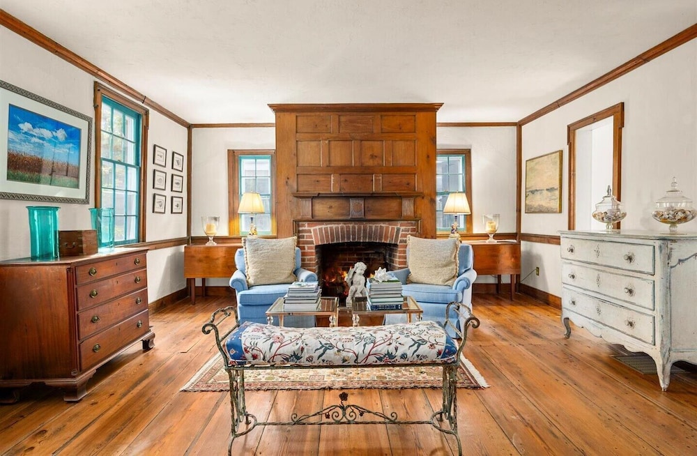 Henlopen Avenue 69