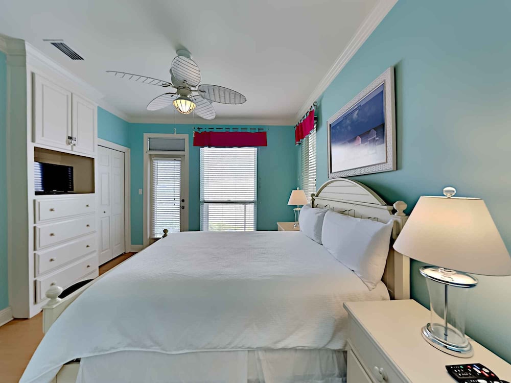 Destiny Beach Villas by Southern Vacation Rentals