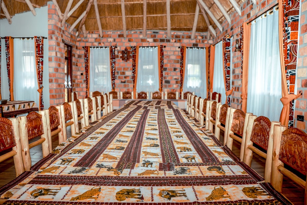 meeting & event spaces
