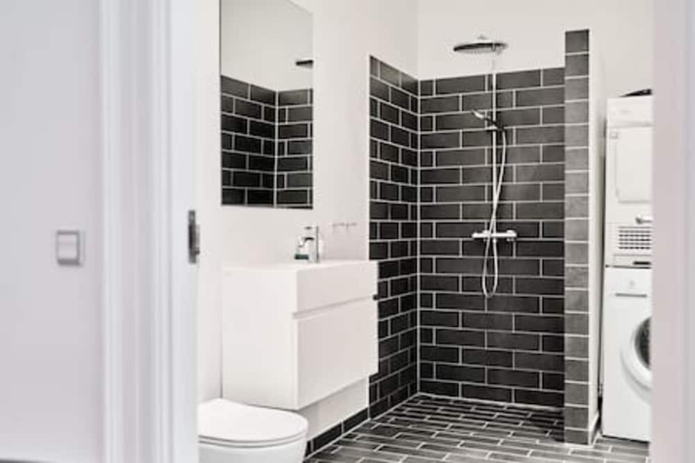Stunning 2br in the Heart of CPH