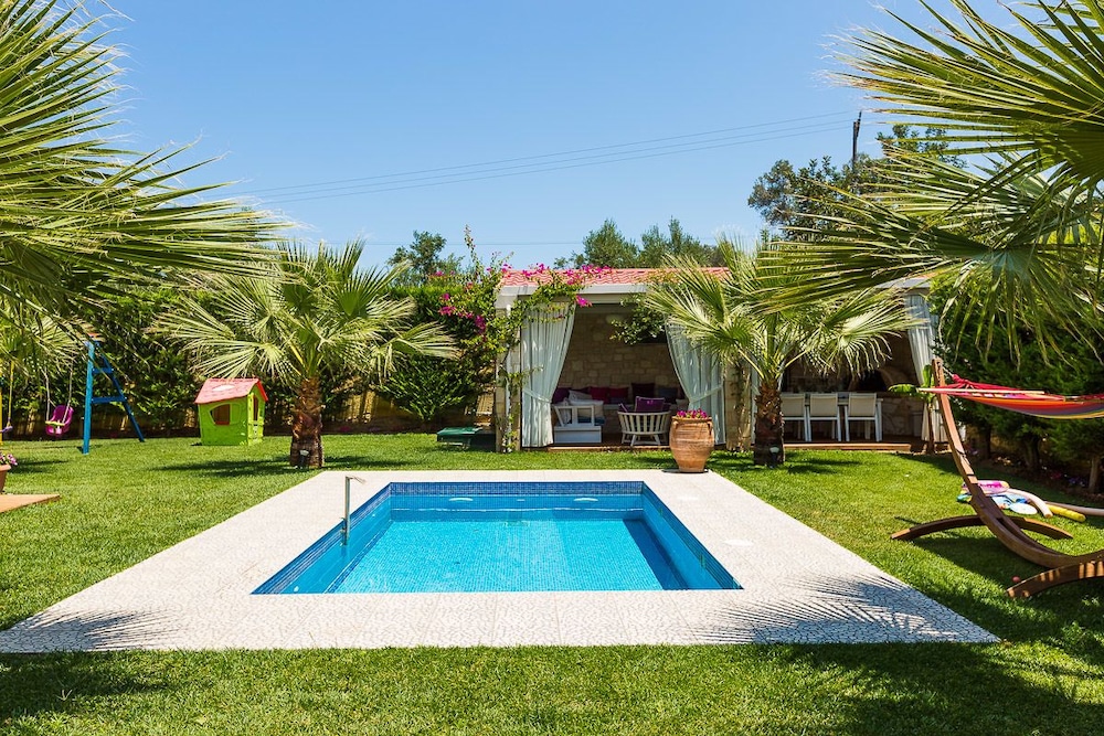 Cretan Residence Mediterranean Luxury Private Villas