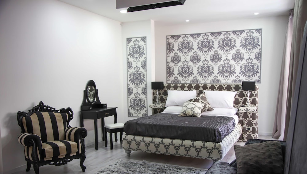 IPrime Suites