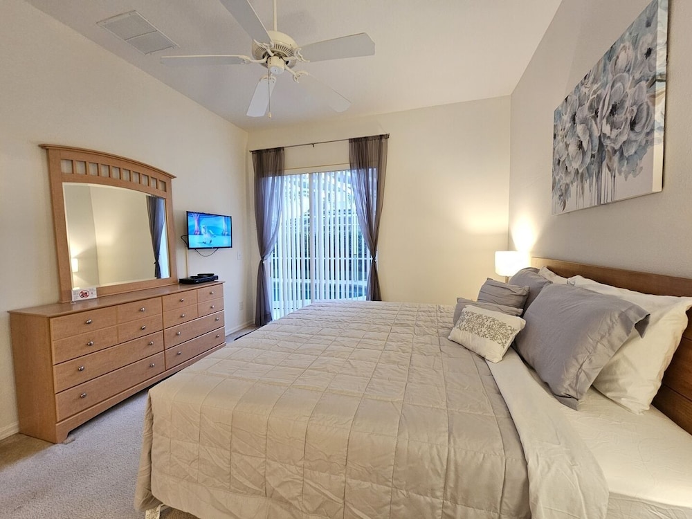 Th211bd Tuscan Hills 4 Bed 4 Bedroom Home