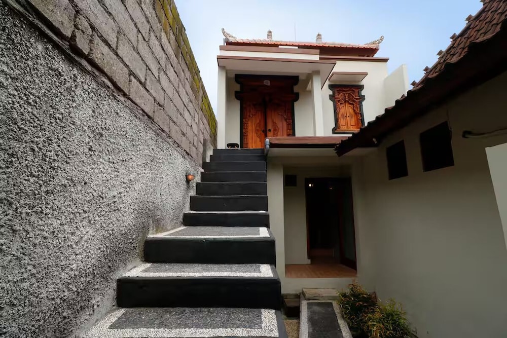 Tri Datu Maison
