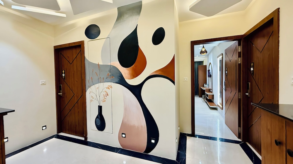 Hotel Mantri Ji