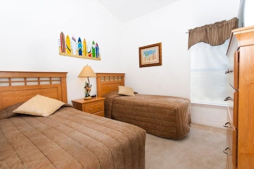 Ref 32 Modern 4 Bed Villa With Private Pool Near Disney - Image 5