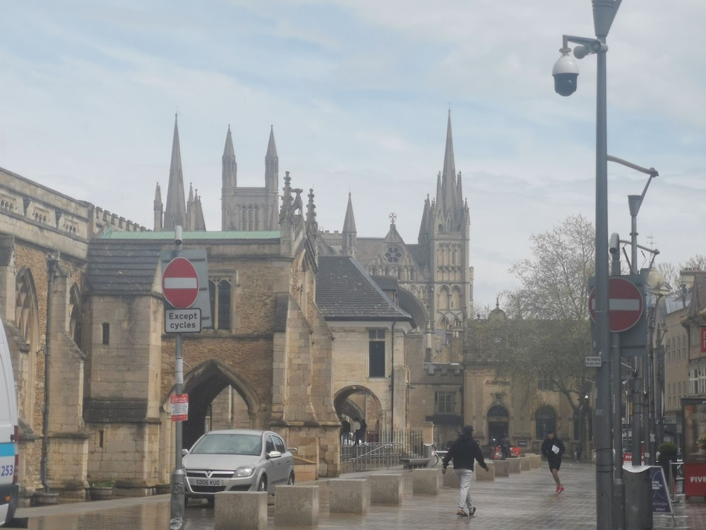 Photo 25