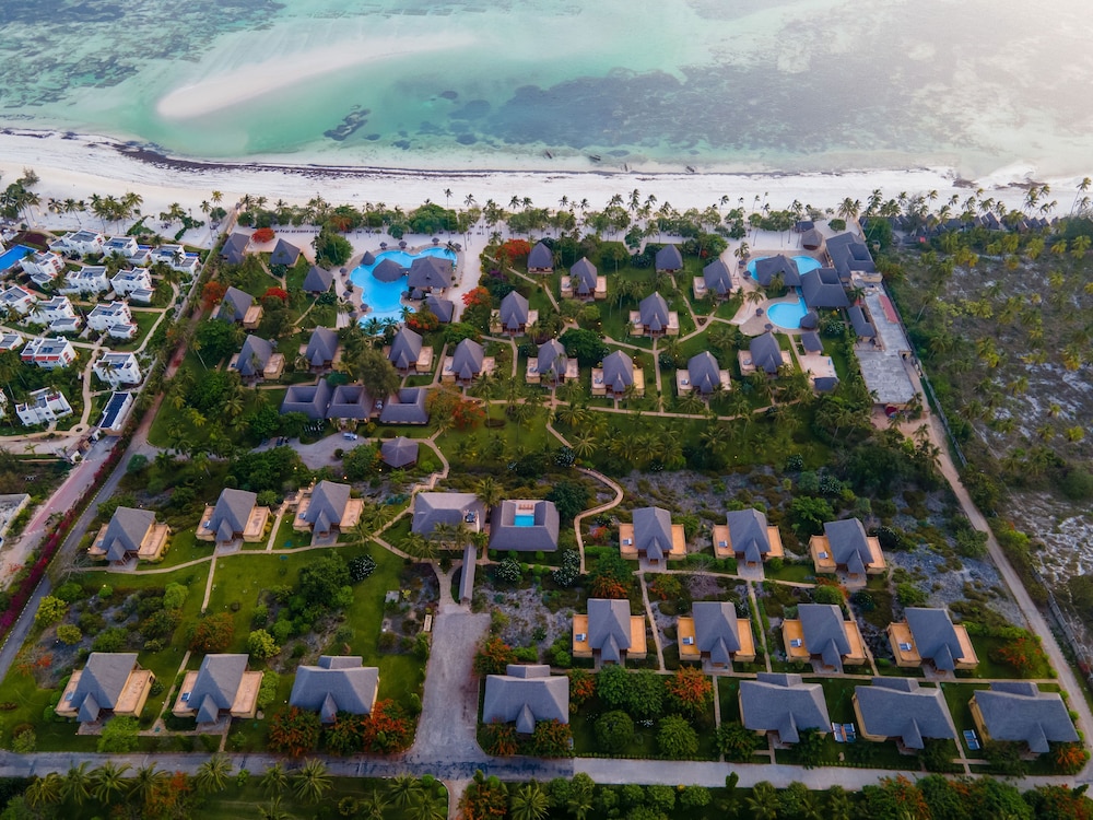 Kiwengwa Vacations - Neptune Pwani Beach Resort Spa Zanzibar - Property Image 26
