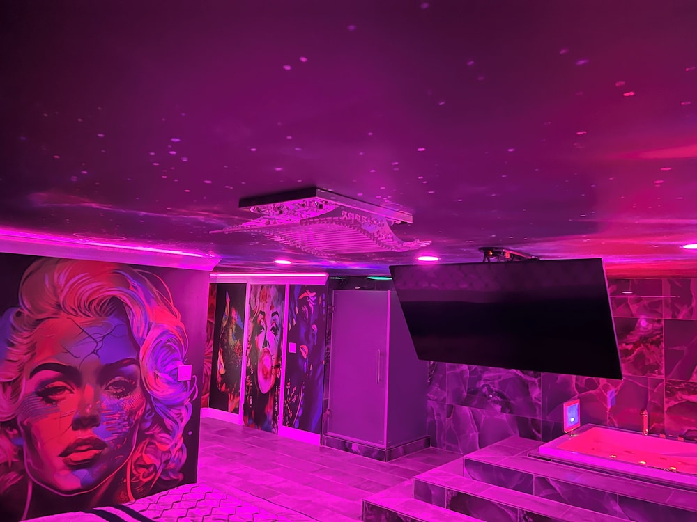 Budget Inn Dayville - Property Image 25