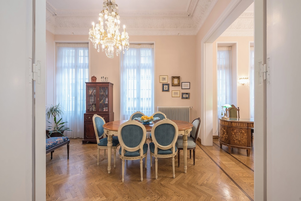 The Rare Luxury Gem in Kolonaki Sq - near Syntagma