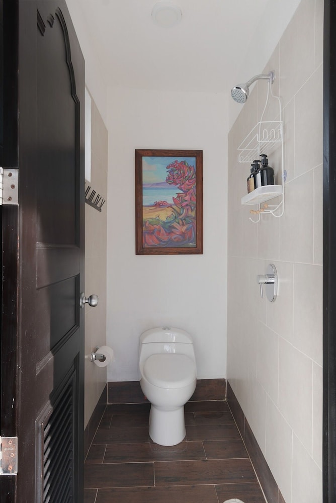 2Br Beach-near Suite Escape