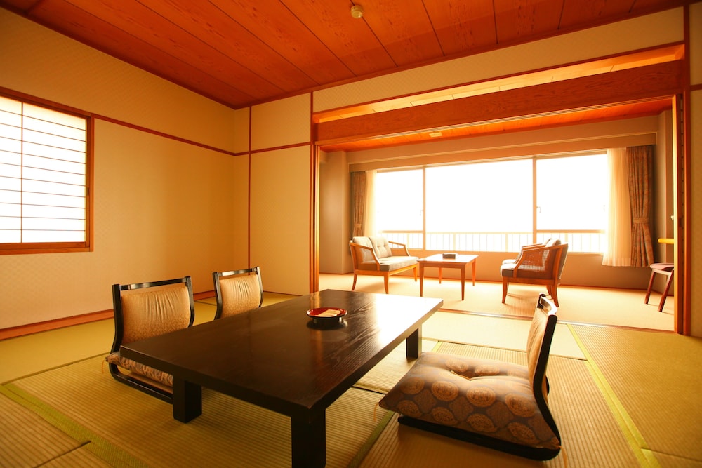 Hotel Mikawa Kaiyoukaku